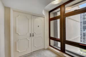 5380 N Ocean Dr #10i, Riviera Beach, FL 33404, Sold 09/14/22