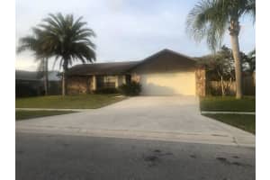 112 Parkwood Dr, Royal Palm Beach, FL 33411, Sold 03/28/22