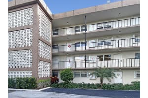 2010 S Federal Hwy APT 202, Boynton Beach, FL 33435, Sold 05/09/22