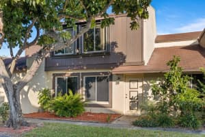 5280 Bosque Ln APT 47, West Palm Beach, FL 33415, Sold 03/08/22