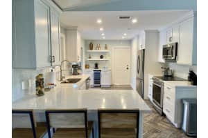 13103 SE Hobe Hills Dr, Hobe Sound, FL 33455, Sold 04/01/22