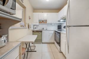 4980 E Sabal Palm Blvd APT 126, Tamarac, FL 33319, Sold 04/12/22