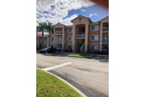 301 SW Palm Dr APT 101, Port St. Lucie, FL 34986, Sold 03/15/22