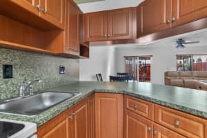 2785 W 64th Pl Apt 103-17, Hialeah, FL 33016, Sold 03/29/22