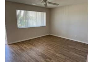 200 Village Green Cir E APT 317, Palm Springs, FL 33461, Sold 03/30/22