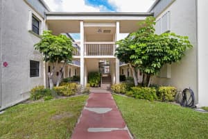 285 SE 10th St #12a, Deerfield Beach, FL 33441, Sold 04/01/22
