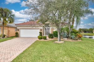 8099 Alberti Dr, Lake Worth, FL 33467, Sold 03/23/22