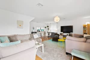 5294 Garden Hills Cir, West Palm Beach, FL 33415, Sold 03/18/22