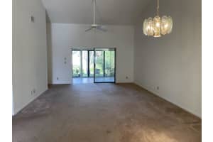 7639 SE Sugar Sand Cir, Hobe Sound, FL 33455, Sold 03/29/22