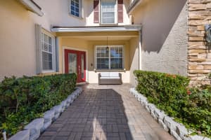 1502 Newhaven Point Ln, West Palm Beach, FL 33411, Sold 04/14/22
