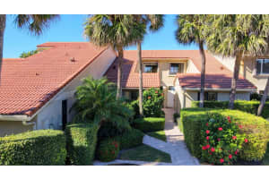 6550 N Ocean Blvd APT 2, Ocean Ridge, FL 33435, Sold 02/17/22