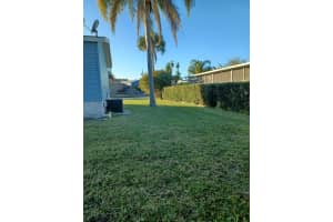 6321 SE Colonial Dr, Stuart, FL 34997, Sold 04/08/22