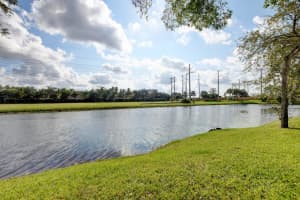 4406 NW 41st Pl, Coconut Creek, FL 33073, Sold 05/03/22
