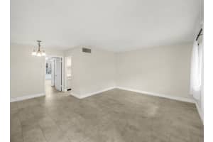 419 US-1 APT 105, North Palm Beach, FL 33408, Sold 03/23/22