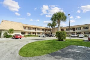 4678 Oak Terrace Dr, Greenacres, FL 33463, Sold 03/10/22