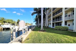 109 Paradise Harbour Blvd APT 204, North Palm Beach, FL 33408, Sold 03/25/22