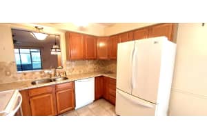 2040 Colonial Rd #3, Fort Pierce, FL 34950, Sold 03/14/22