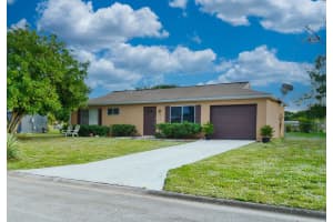 313 SW Eastport Cir, Port St. Lucie, FL 34953, Sold 07/01/22