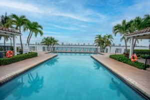 MLS# R10774879, North Palm Beach, Florida 33403