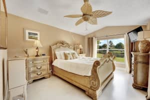 5074 W Lakes Dr, Deerfield Beach, FL 33442, Sold 03/21/22