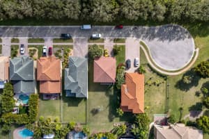 318 Venice Blvd, Royal Palm Beach, FL 33411, Sold 03/18/22