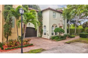 138 Via Palma Ln, Boca Raton, FL 33487, Sold 04/19/22