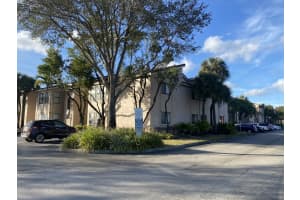 2946 S University Dr APT 7111, Davie, FL 33328, Sold 02/28/22