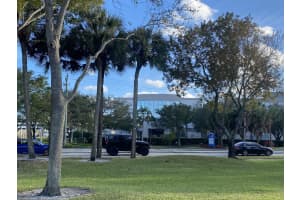 2946 S University Dr APT 7111, Davie, FL 33328, Sold 02/28/22