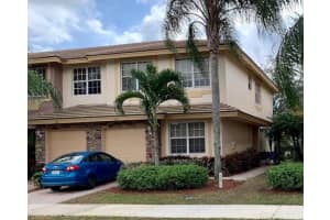 392 SE Bloxham Way, Stuart, FL 34997, Sold 04/15/22