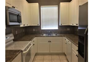 392 SE Bloxham Way, Stuart, FL 34997, Sold 04/15/22