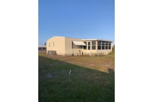 196 NE Emerald Dr, Jensen Beach, FL 34957, Sold 09/14/22