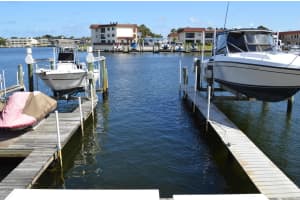 312 Northlake Dr APT 104, North Palm Beach, FL 33408, Sold 04/28/22