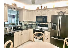 18731 Stewart Cir APT 8, Boca Raton, FL 33496, Sold 03/10/22
