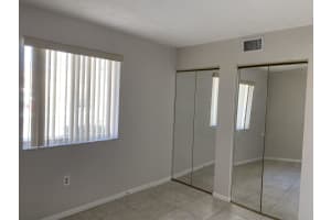 6112 Forest Hill Blvd APT 109, West Palm Beach, FL 33415, Sold 04/29/22