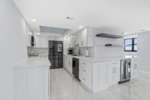 5600 N Flagler Dr APT 1907, West Palm Beach, FL 33407, Sold 06/03/22