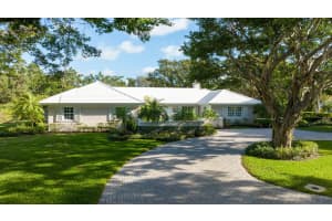 17 Country Rd, Boynton Beach, FL 33436, Sold 05/02/22