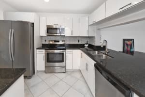 8453 Boca Glades Blvd E, Boca Raton, FL 33434, Sold 04/14/22