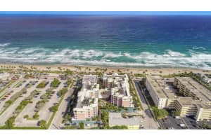 2051 SE 3rd St, Deerfield Beach, FL 33441, Sold 05/11/22