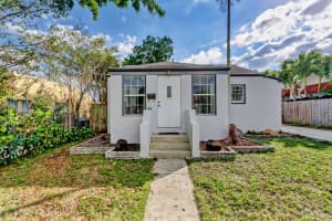 604 Ardmore Rd, West Palm Beach, FL 33401, Sold 03/18/22