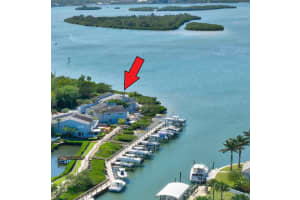 2404 Harbour Cove Dr, Fort Pierce, FL 34949, Sold 04/29/22