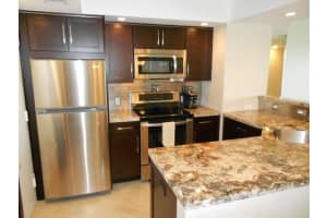 4010 Galt Ocean Dr APT 311, Fort Lauderdale, FL 33308, Sold 04/22/22