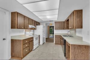 5404 Paleo Pines Cir, Fort Pierce, FL 34951, Sold 04/15/22