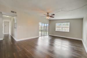 912 Garden Ct, Royal Palm Beach, FL 33411, Sold 06/24/22