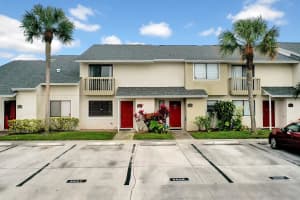 2607 Canalside Dr, Greenacres, FL 33463, Sold 03/18/22