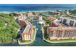 2871 N Ocean Blvd APT D318, Boca Raton, FL 33431, Sold 03/22/22