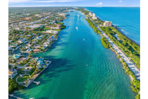 19172 Basin St, Jupiter, FL 33469, Sold 03/17/22