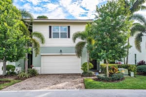 1082 Piccadilly St, Palm Beach Gardens, FL 33418, Sold 04/14/22