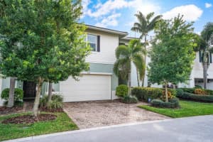 1082 Piccadilly St, Palm Beach Gardens, FL 33418, Sold 04/14/22