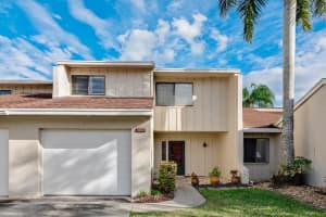 1696 SW Crossing Cir, Palm City, FL 34990, Sold 05/19/22