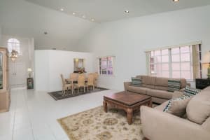 7877 Lake Sands Dr, Delray Beach, FL 33446, Sold 03/24/22